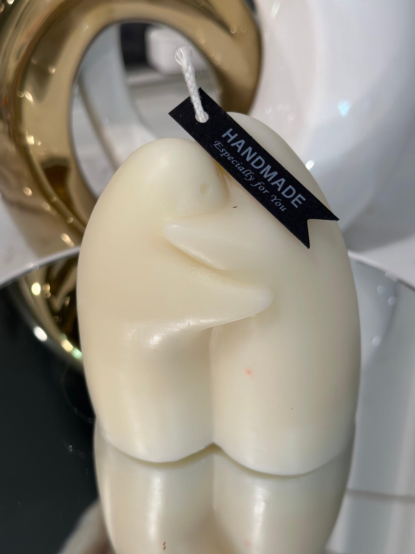 Embrace Couple Candle