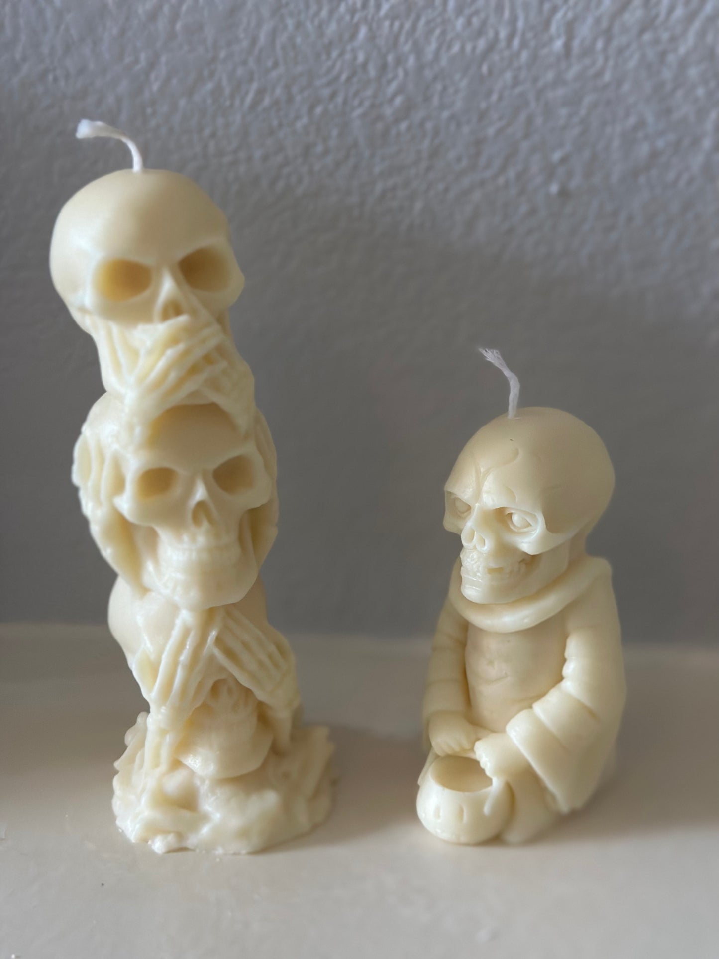 Halloween Skull (Flower, 3 horror, basket and faced covered) Candles