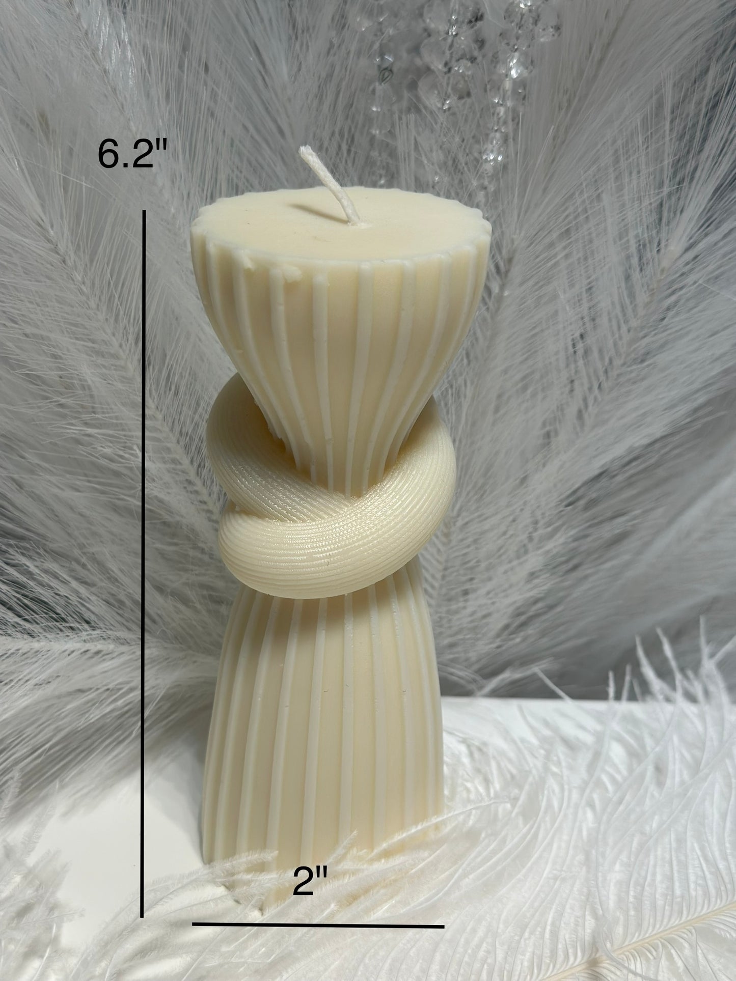 Vertical Stripe Rope Knot Column Candle